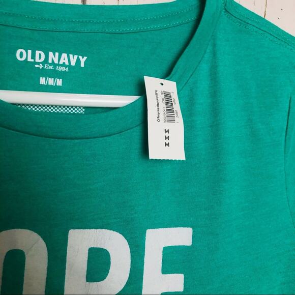 Old Navy Womens Graphic Short Sleeve Crew Neck Tee Sz M - Picture 9 of 10